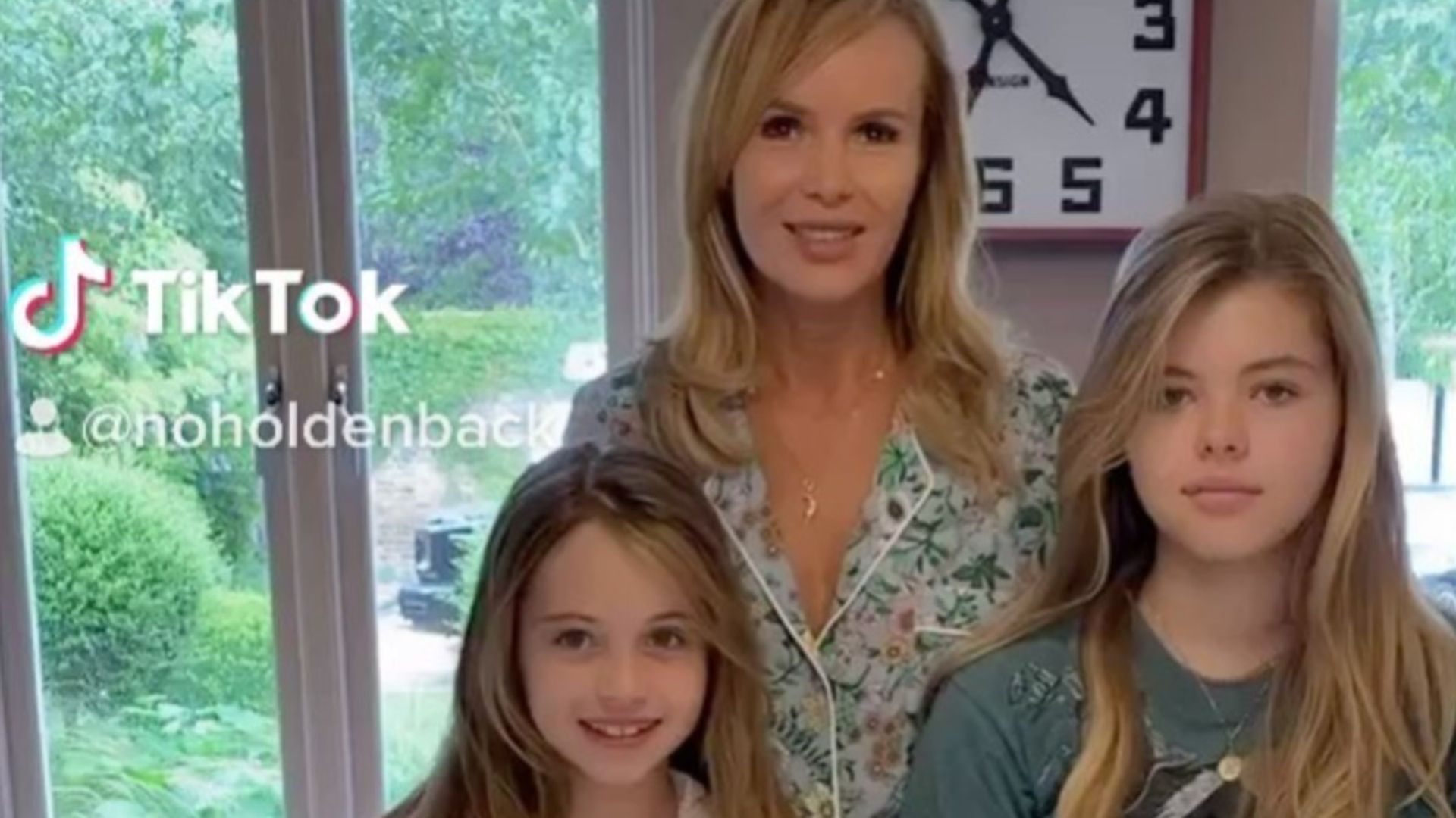 Amanda Holden Thrills Fans By Taking Part In Tiktok Trend With Daughters Hello 8993