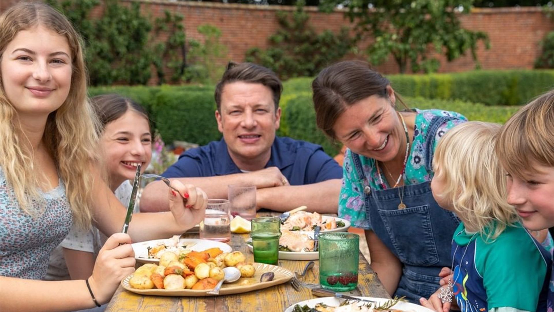 Jamie Oliver shares new family photo with wife Jools to