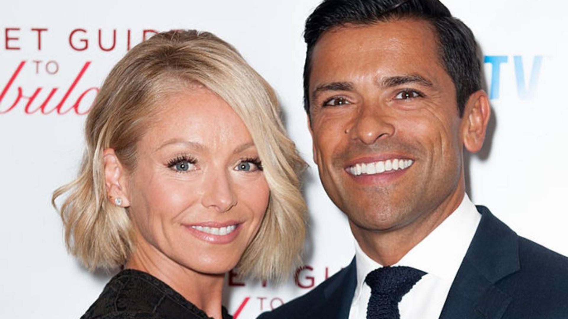 Kelly Ripa shocks fans with thirst trap photo of Mark Consuelos in the