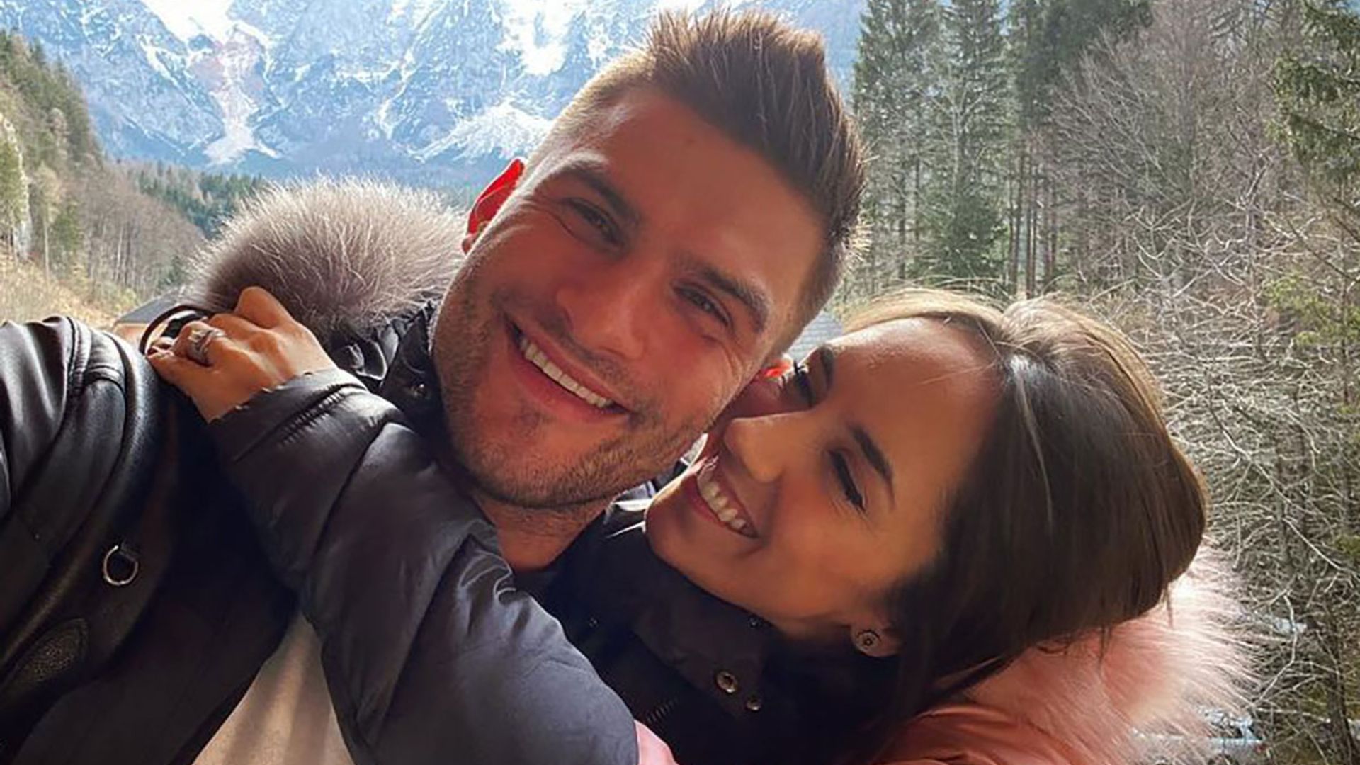 Strictly's Manrara and Aljaz Skorjanec make lastminute Christmas adjustments HELLO!