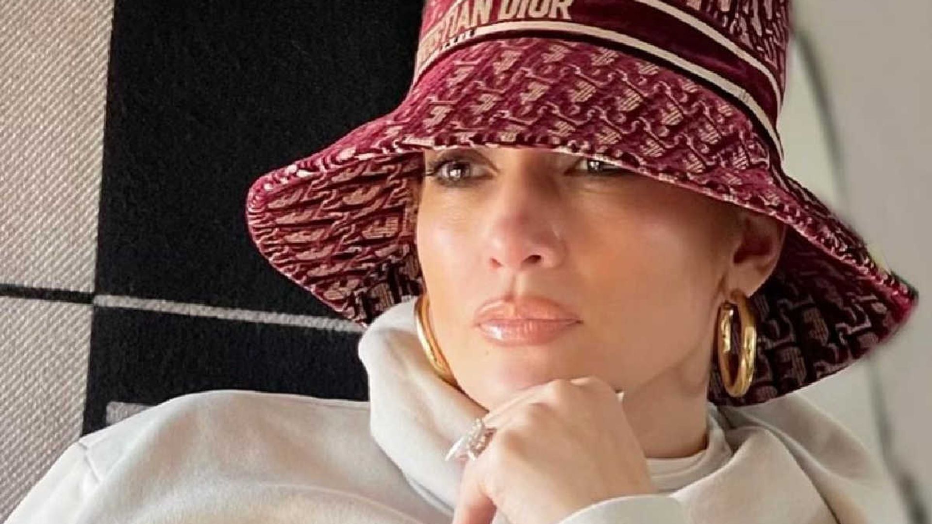 jlo dior bucket hat