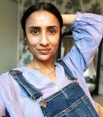 Countryfile's Anita Rani stuns with intimate makeup-free selfie after ...