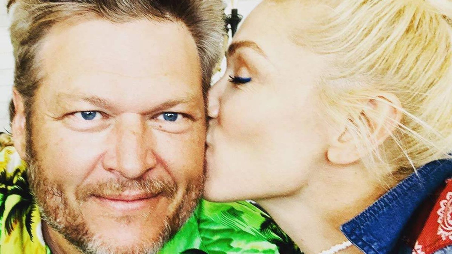 Gwen Stefani receives massive gift from Blake Shelton HELLO!