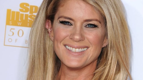 Rachel Hunter stuns in sparkly mini dress for beautiful countryside throwback
