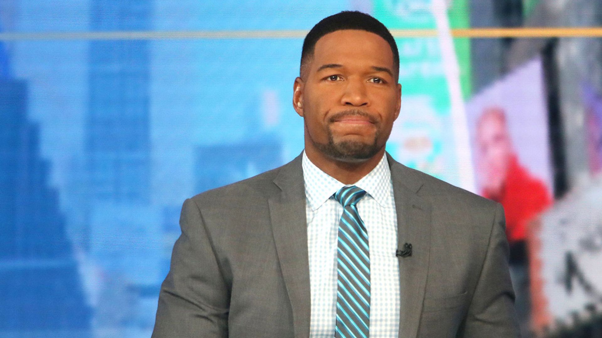 Michael Strahan shares heartbreaking post about his late father - fans ...