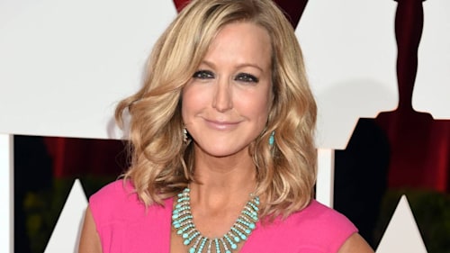Lara Spencer's appearance in new photo with friends gets fans buzzing