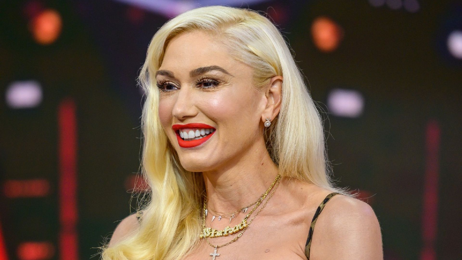 Gwen Stefani returns to social media after death of beloved bodyguard