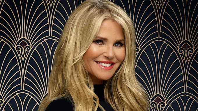 Christie Brinkley has the best response to fan commenting on her hair ...