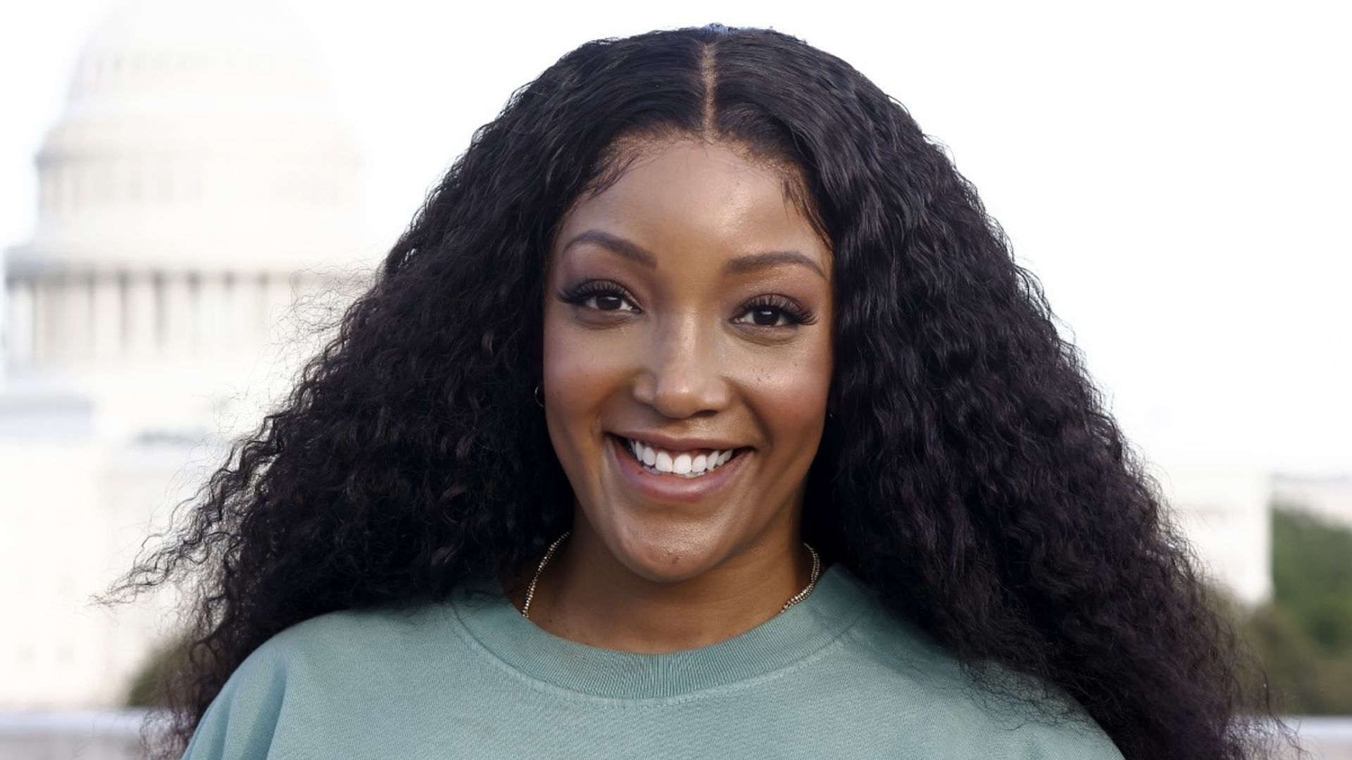 Mickey Guyton shocks fans with major announcement after historic year