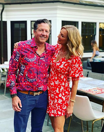 GMA's Lara Spencer twins with teenage daughter in rare family photo ...