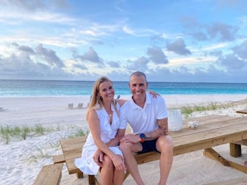 Reese Witherspoon shares rare vacation photo with husband - and reveals ...