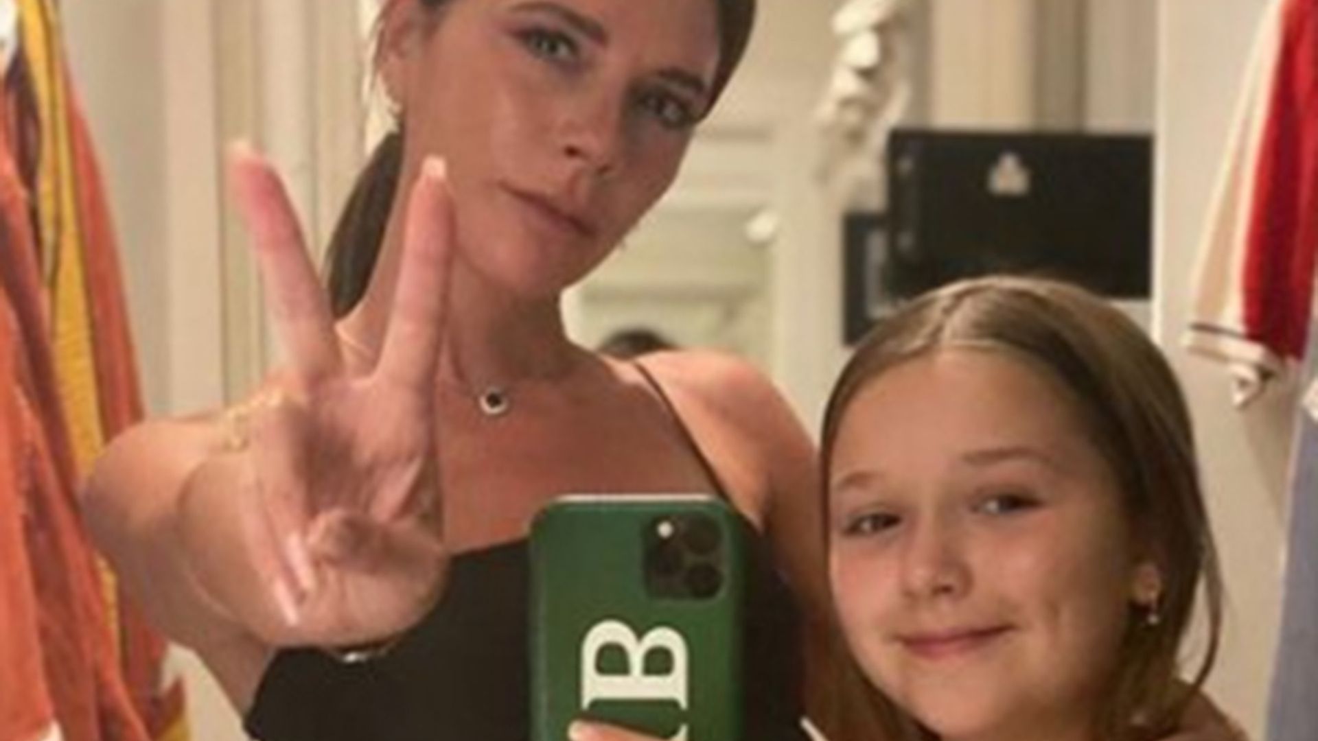 Victoria Beckham And Harper Look So Similar In Poolside Selfie Hello 0323