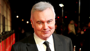 eamonn-holmes-suit-this-morning
