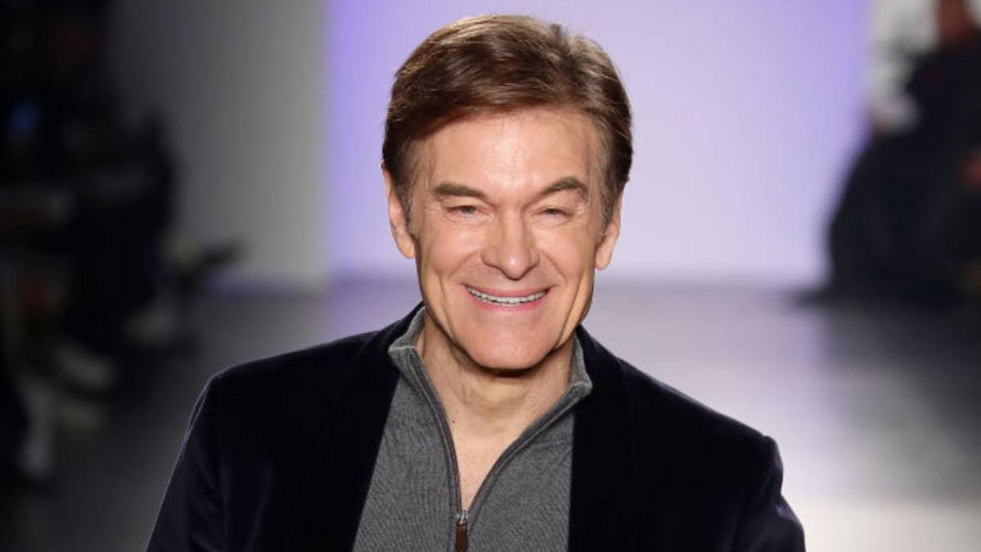 Dr. Oz has fans convinced they're seeing double with remarkable photo ...