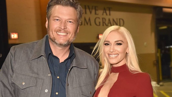 gwen-stefani-blake-shelton-unrecognisable