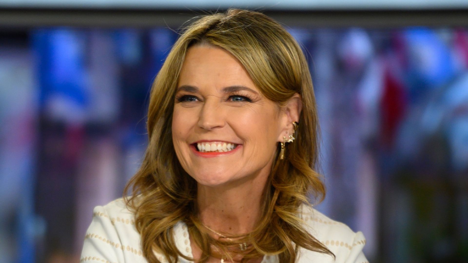 Today's Savannah Guthrie gets fans talking with 'hot date' p...