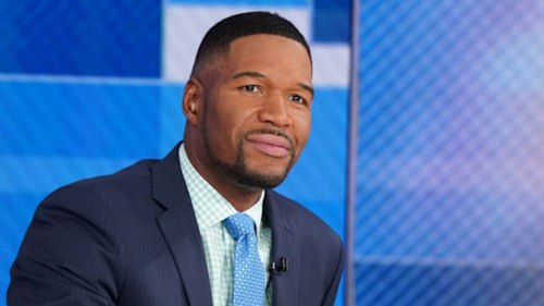 Michael Strahan sparks conversation with new star-studded photos