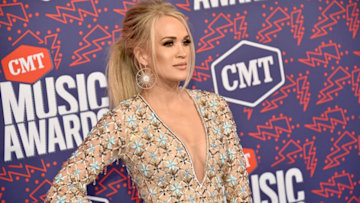 Carrie Underwood's Gym Photo In Skintight Lycra Leaves Fans Seriously 