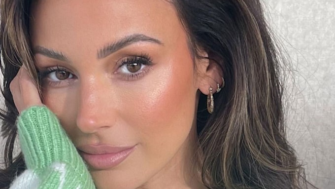 Michelle Keegan sets pulses racing in sports bra and fitted leggings