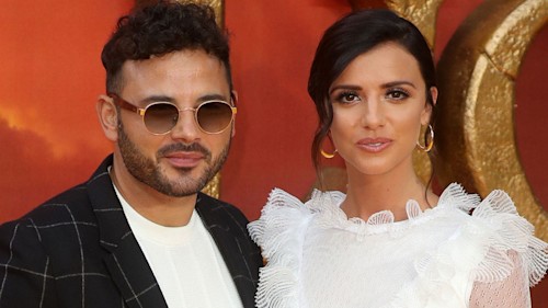 Lucy Mecklenburgh and Ryan Thomas come together for final family photo ahead of new baby