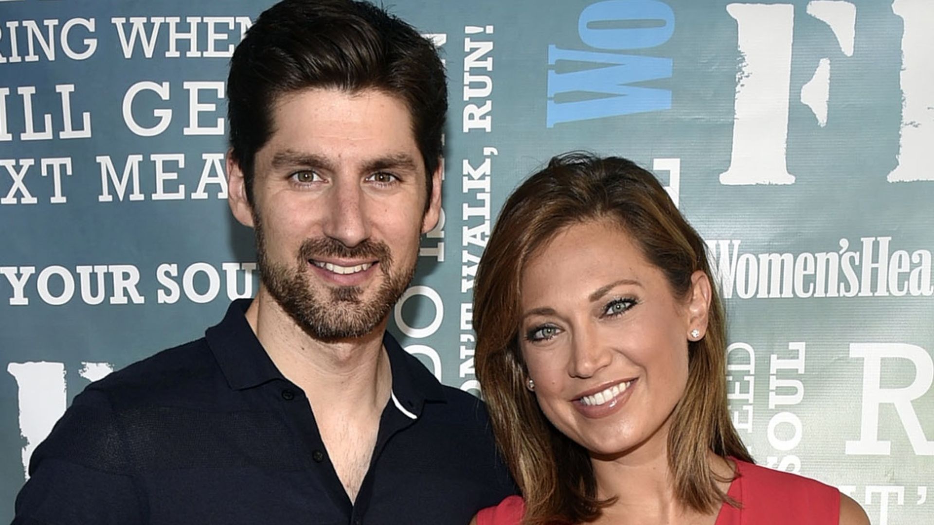 GMA's Ginger Zee wows in string bikini in headturning poolside selfies