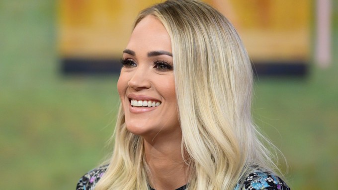 Carrie Underwood looks unrecognizable in never-before-seen pre-fame ...