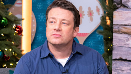 Jamie Oliver inundated with support as he shares news of heartbreaking death