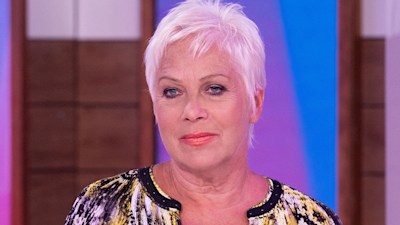 Loose Women's Denise Welch touches hearts with unseen photo of late father