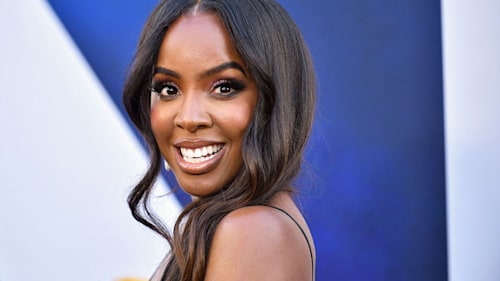 Kelly Rowland stuns in figure flattering dress - and just wow!