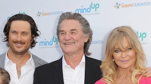 Oliver Hudson opens up about his relationship with his biological father - and how proud Goldie and Kurt are of him!