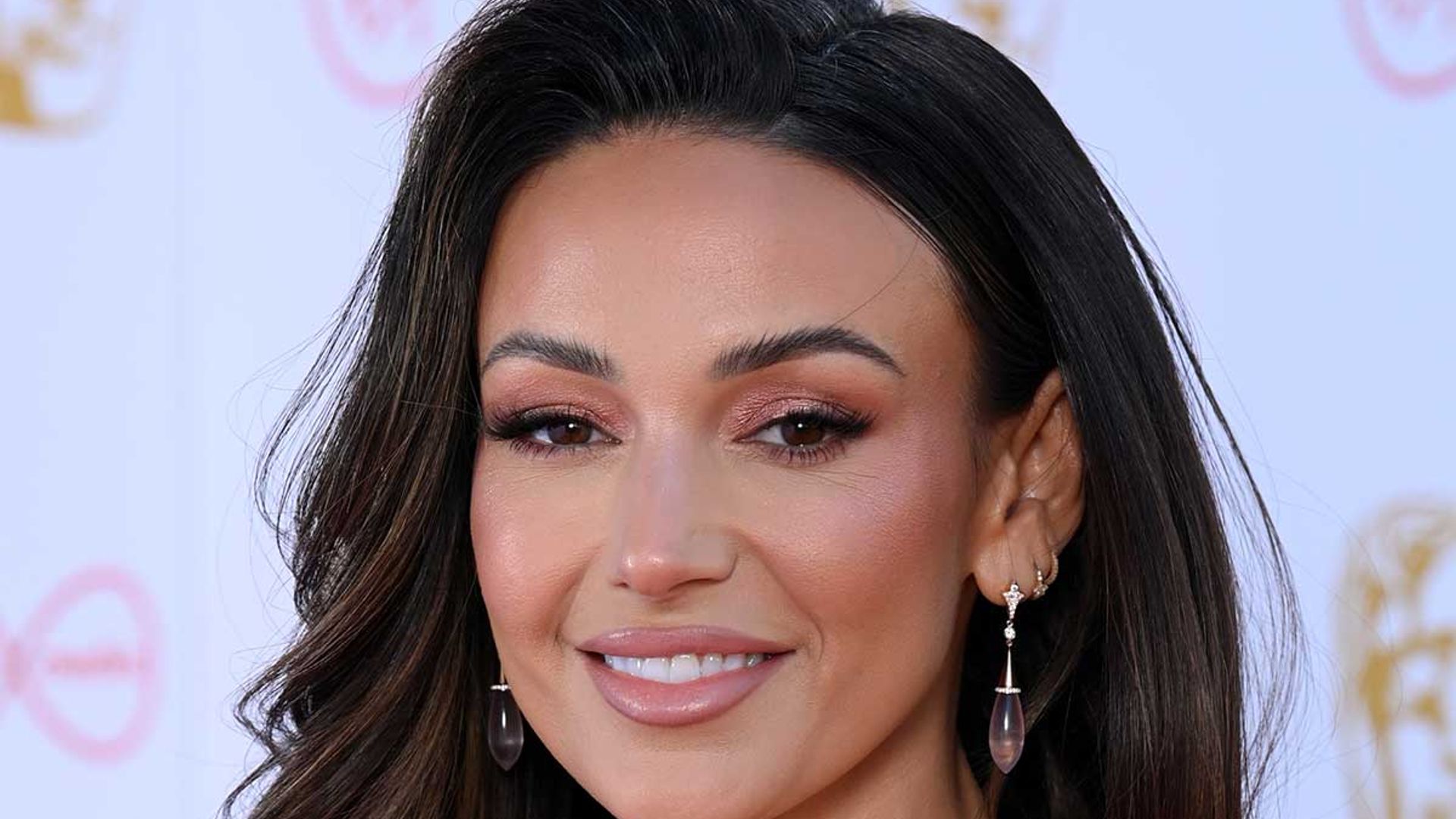 michelle-keegan-babysits-adorable-companion-in-sweet-snap-too-cute