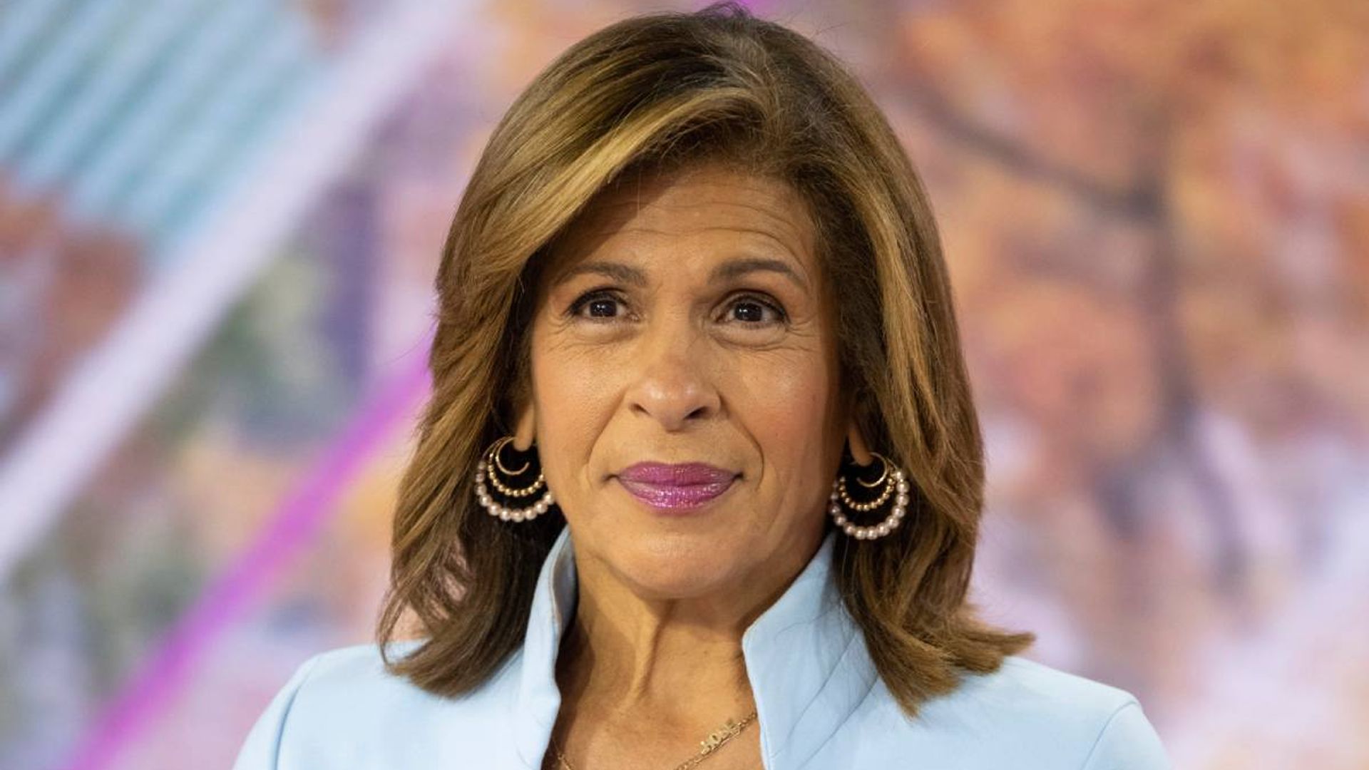 Today S Hoda Kotb Reveals The Unexpected Reason She Feels Invisible   Hoda Kotb T 