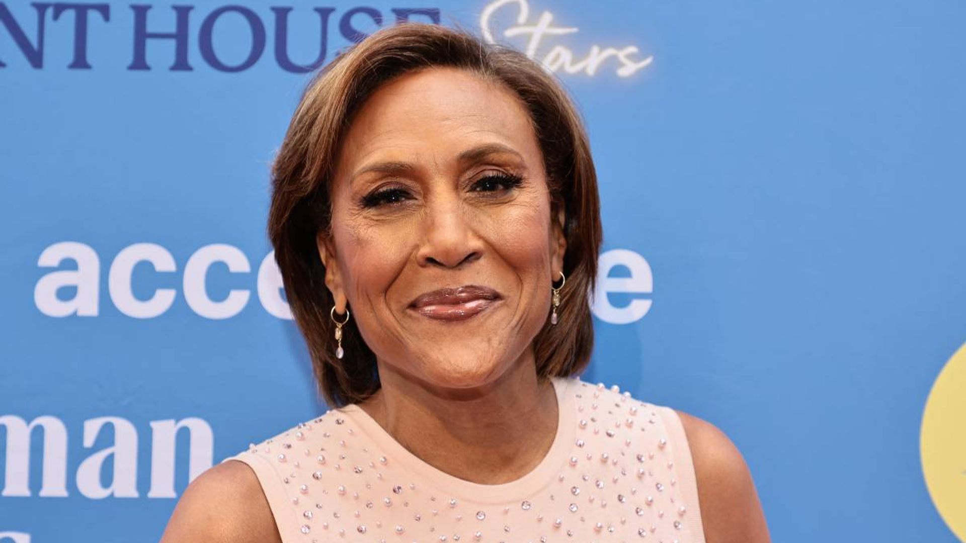 Robin Roberts welcomed back by fans as she reveals laryngitis battle as reason for GMA absence