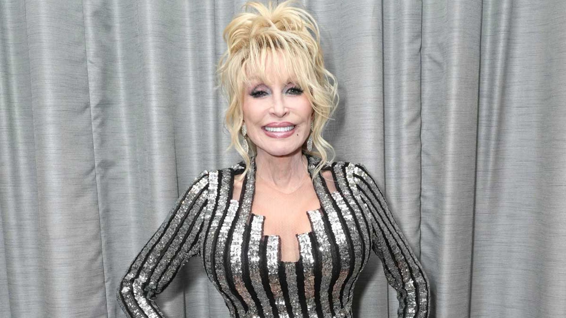 Dolly Parton's Incredible $1million Donation To Children's Charity | HELLO!