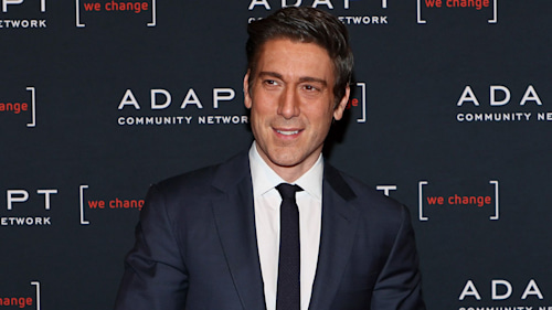 David Muir looks just like his sister in rare family photo