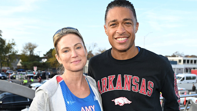 amy robach and tj holmes new year vacation photos