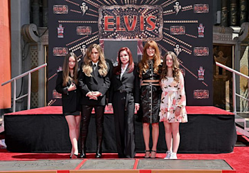 Lisa Marie Presley with her daughters and mother Priscilla