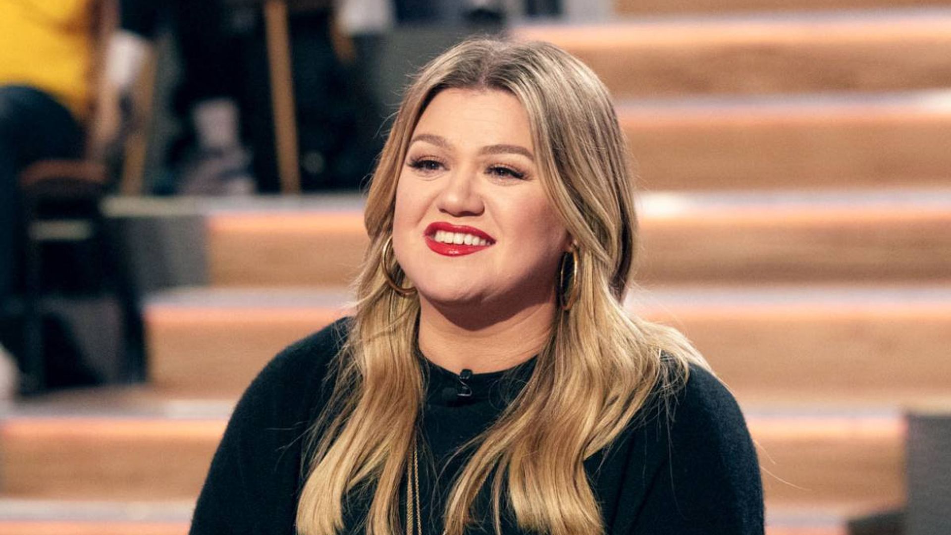 Kelly Clarkson Details Why Her Divorce Delayed Her New Album I Just Had To Get Over It 8841