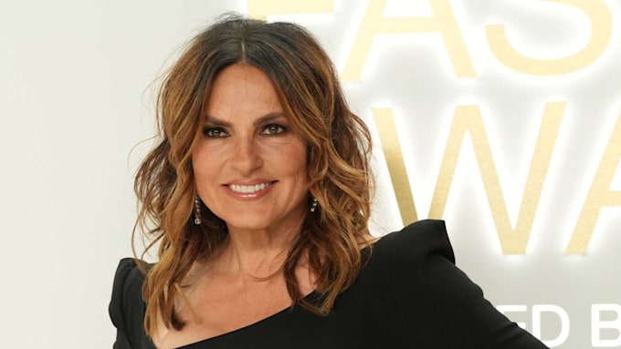 Mariska Hargitay teases momentous upcoming Law & Order: SVU episode in ...