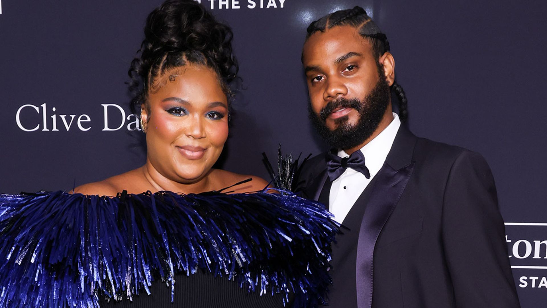 Who Is Lizzo's Boyfriend Myke Wright? Explore Their Relationship ...