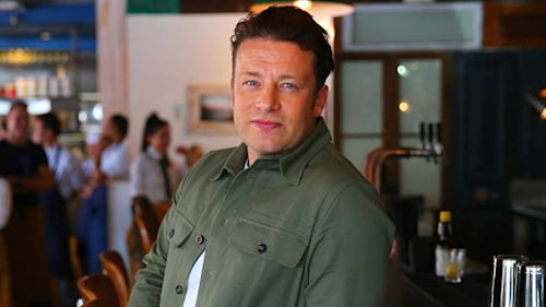 Jamie Oliver's tips for avoiding 'avocado hand' – the surprisingly common injury suffered by Meryl Streep