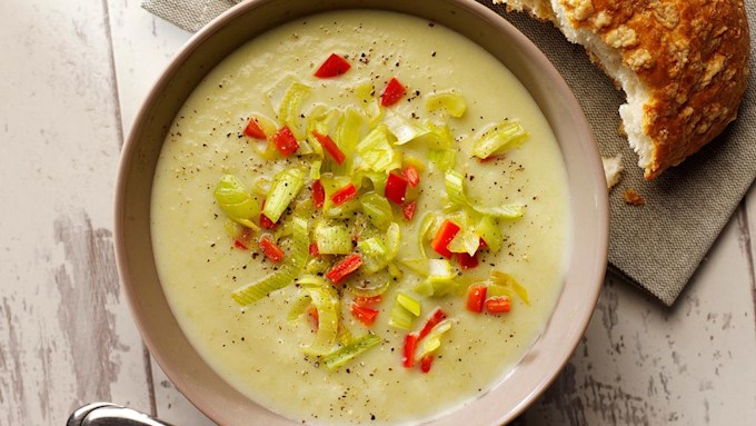 Leek-and-Cauliflower-Soup