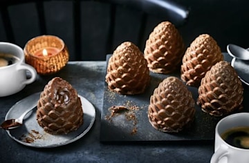 chocolate-pine-cones