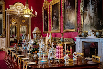 Buckingham Palace Dining Room Z ?tx=w 360
