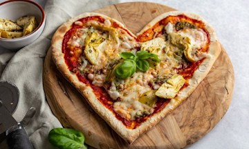 Valentines Food Idea: Try Lucy Mecklenburgh's heart-shaped vegan pesto ...