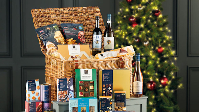 Aldis Sell Out Christmas Hamper Range Is Back From Just £1999 Hello 0026