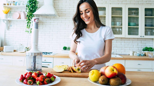 8 weight loss gadgets for the kitchen 2022: From a Spiralizer to an AirFryer, the Nutribullet & more