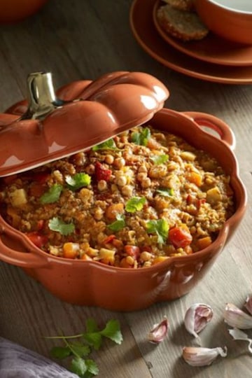 Le Creuset's pumpkin cocotte is trending - and we've found the best ...