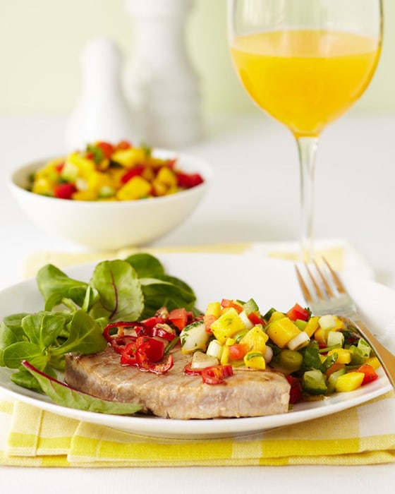 Seared tuna steaks with mango salsa HELLO!