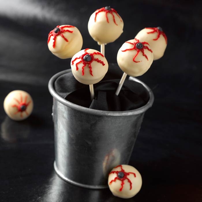 Halloween cake recipe Scary eyeball cake pops HELLO!